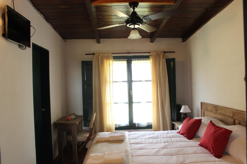 Hotel El Triunfo De Areco San Antonio de Areco Szoba fotó